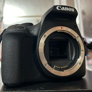 canon rebel t7 with 18-55, 75-300, & 500mm lenses+ caps, bag, battery & more……..